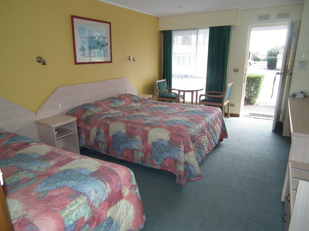 Burwood East Motel Екстериор снимка